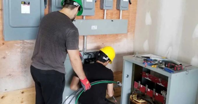 Mise aux Normes Électriques